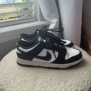 Nike Panda Dunks